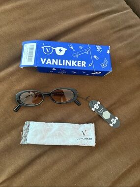 Vanlinker Oval Black Sunglasses with Brown Lenses